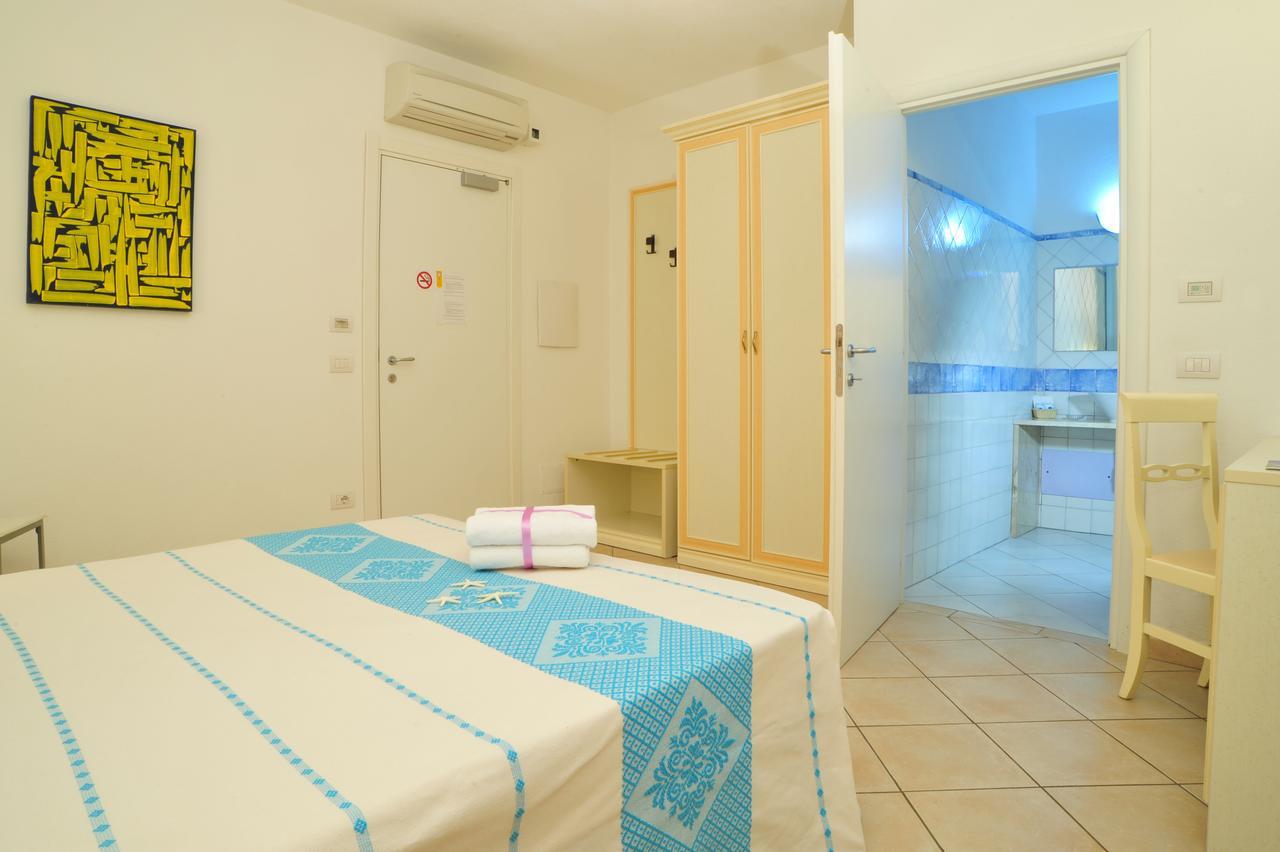 Hotel Stella Marina San Teodoro  Εξωτερικό φωτογραφία