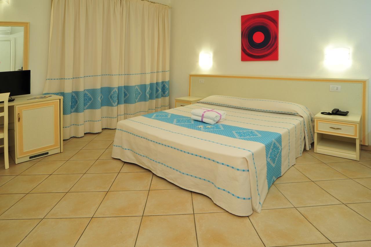 Hotel Stella Marina San Teodoro  Εξωτερικό φωτογραφία