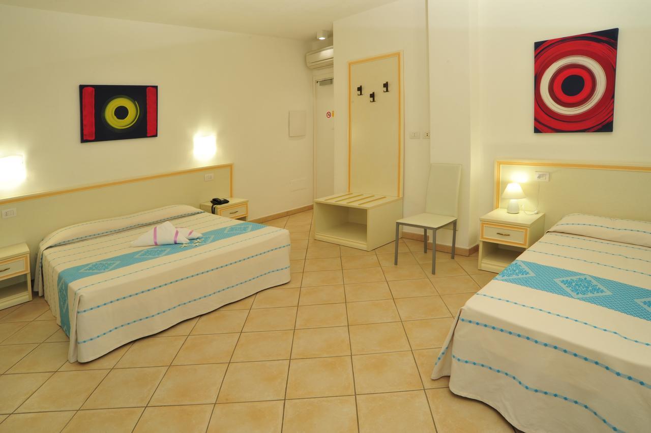 Hotel Stella Marina San Teodoro  Εξωτερικό φωτογραφία