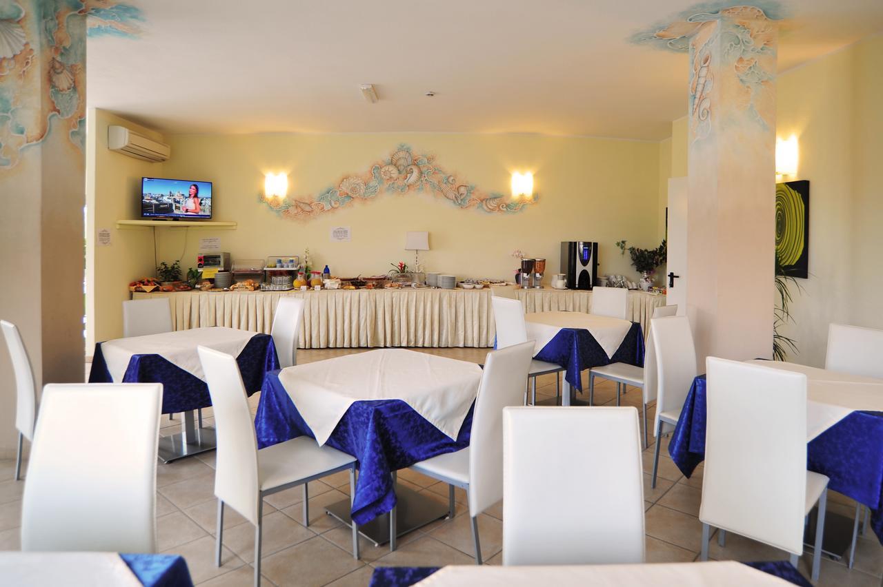 Hotel Stella Marina San Teodoro  Εξωτερικό φωτογραφία